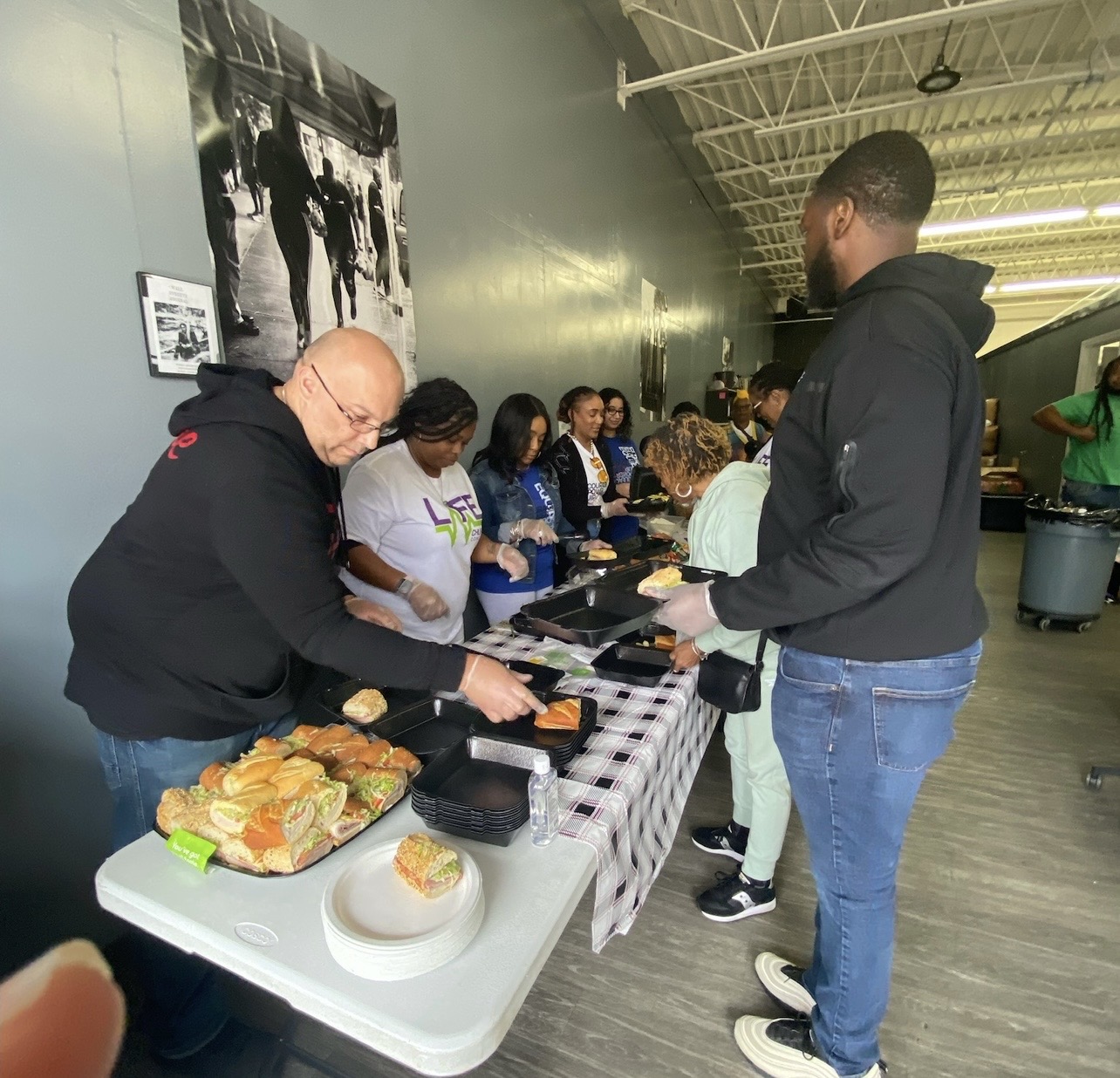 Community meal service